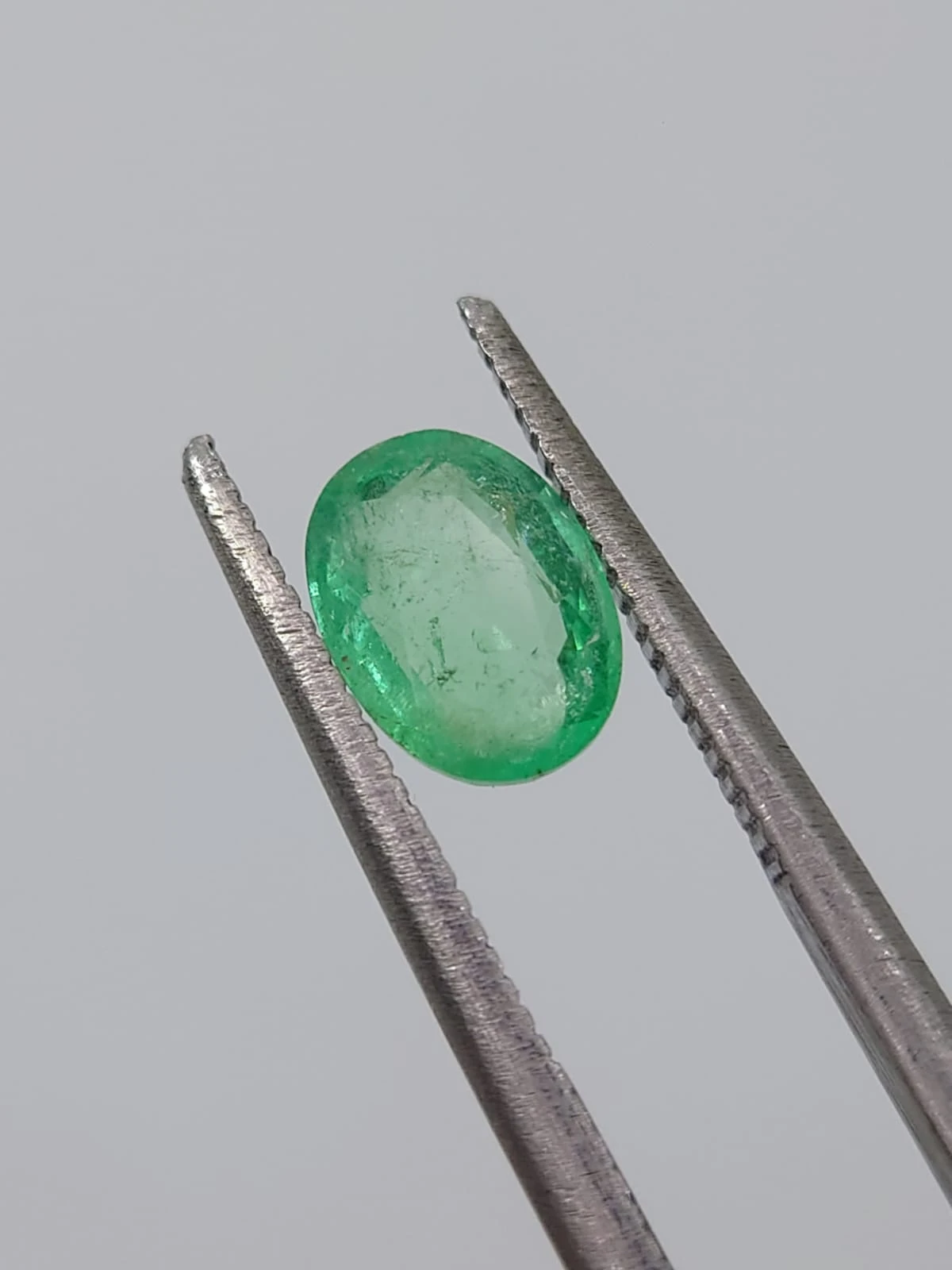 0.83ct Natural Emerald Oval Shape Loose Gemstone from Panjshir Afghanistan — view 1
